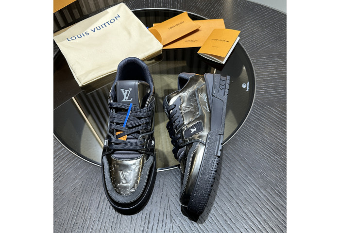 LOVT SNEAKER lv-538