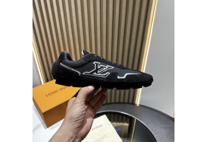 LOVT SNEAKER lv-403
