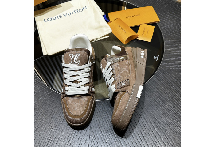 LOVT SNEAKER lv-312