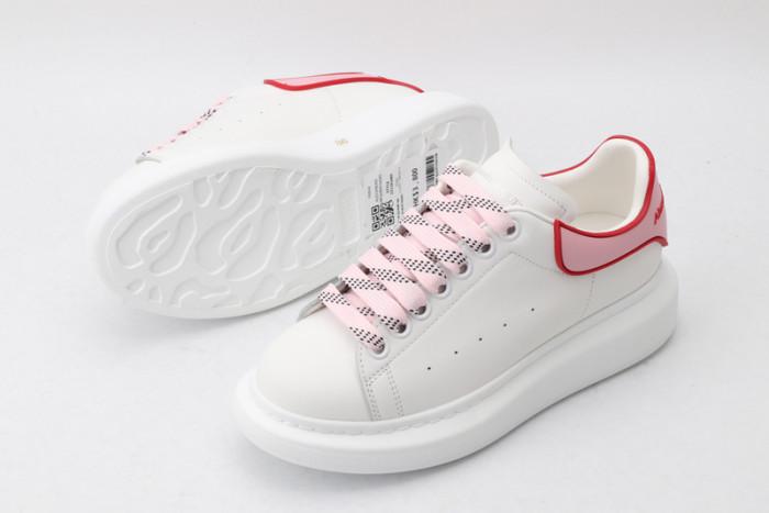 alex mcqu sneakers