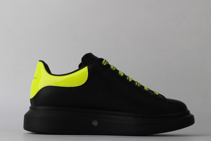 alex mcqu sneakers