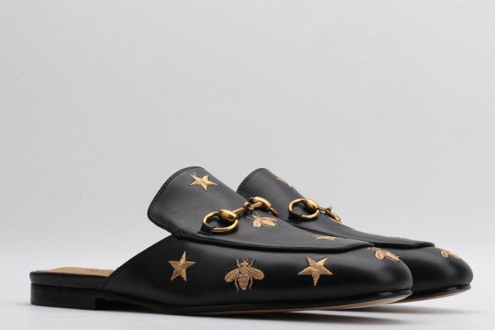 guc loafer