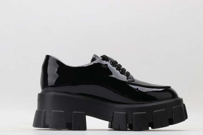 PRAD BOOTS PB-02