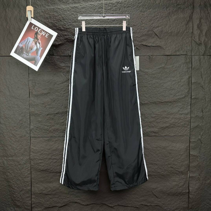 WIN CLOTHES 2410251
