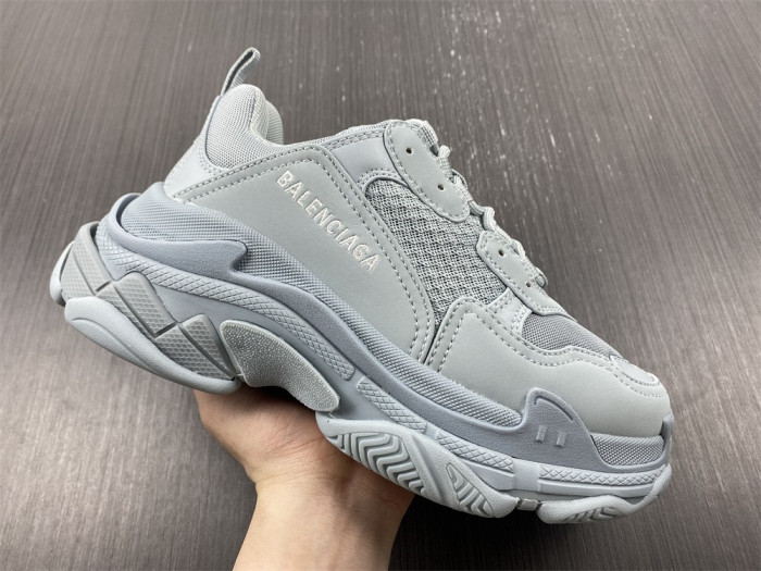bl triple s trainers sneakers 21121621