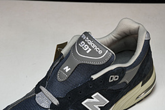 new Ba1an*e 991 kith navy m991nv