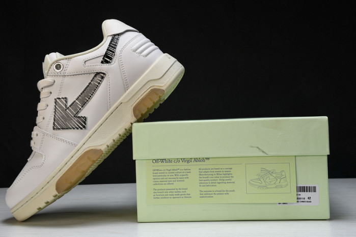 of sneakers 2307261