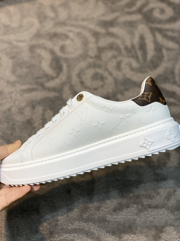 lovt sneaker