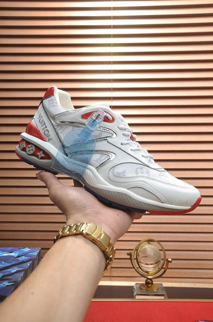 lovt sneaker