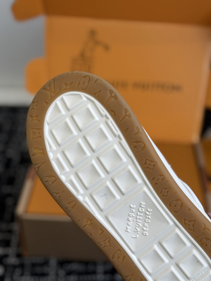 LOVT SNEAKER lv-518