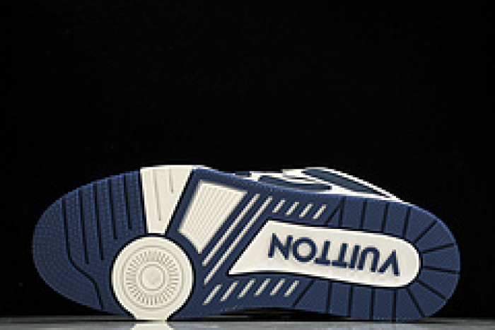 lovt sneaker