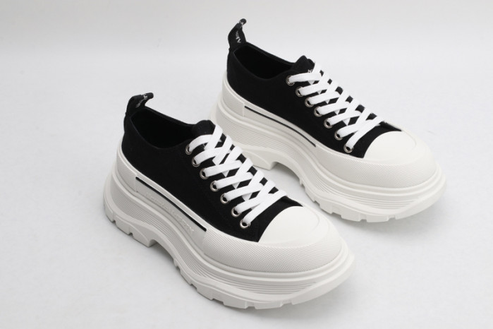 alex mcqu sneakers