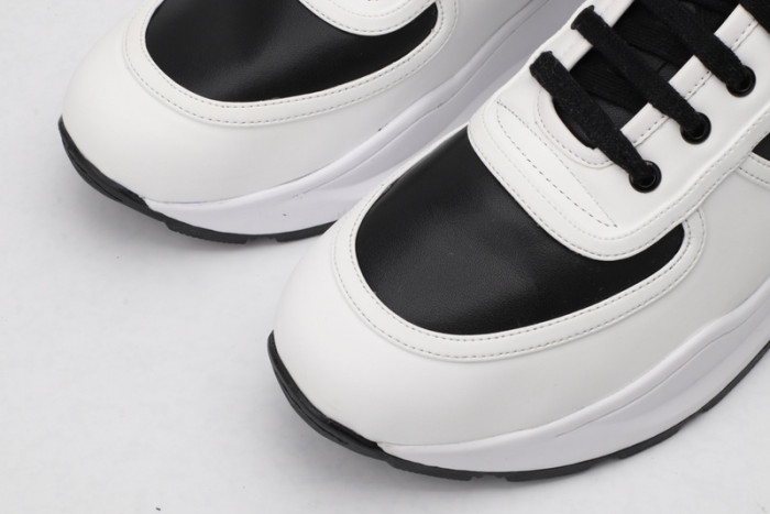 BUBERY SNEAKER