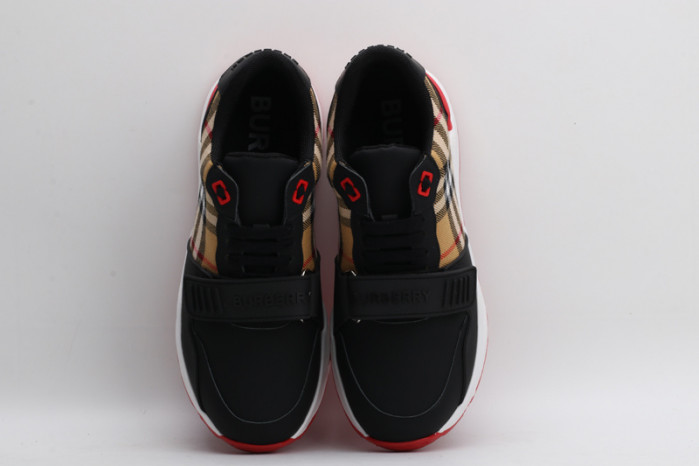 BUBERY SNEAKER