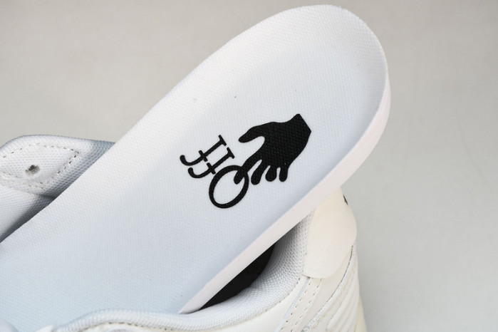 of sneakers 2308081