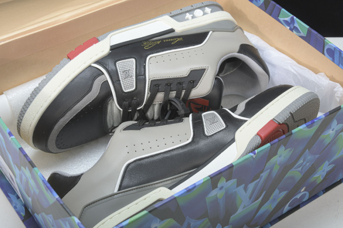 lovt sneaker