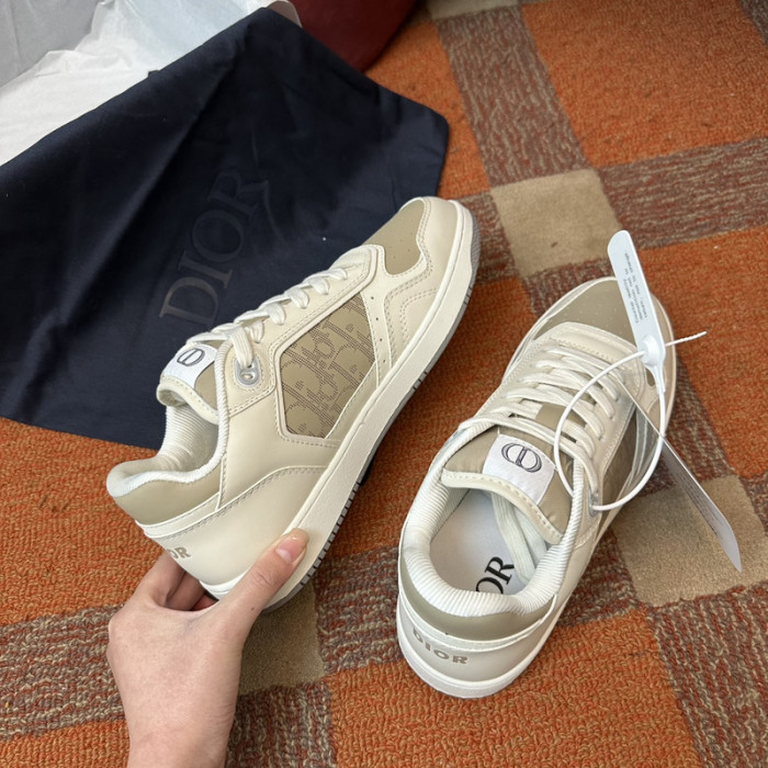 DR B23 LOW-TOP SNEAKERS DR-79
