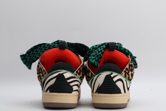 Lanu1n curb sneaker