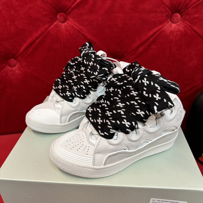 Lanu1n curb sneaker 111197