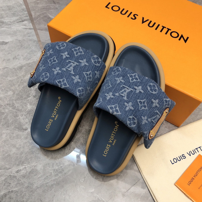 lovt sandal