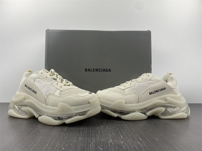 bl triple s trainers sneakers 524040