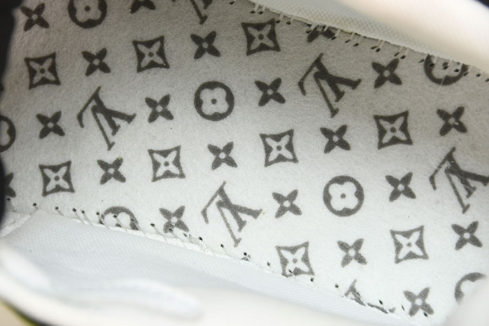 lovt sneaker