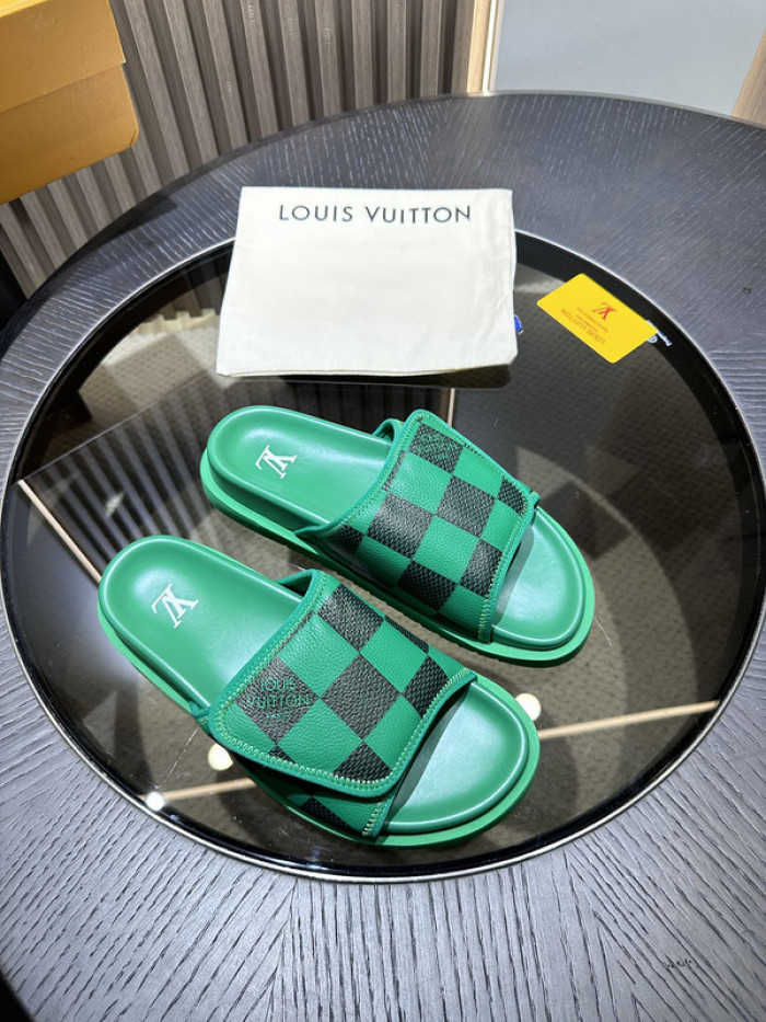 lovt sandal