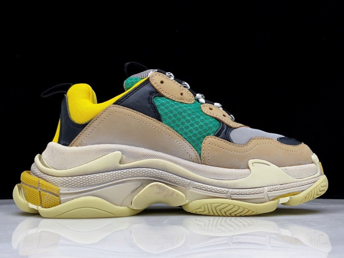 bl triple s trainers dad shoe h903p026