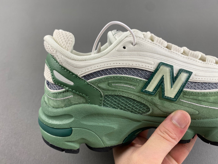 new Ba1an*e 1000 “angora/moonrock” nb x jfg m1000wa