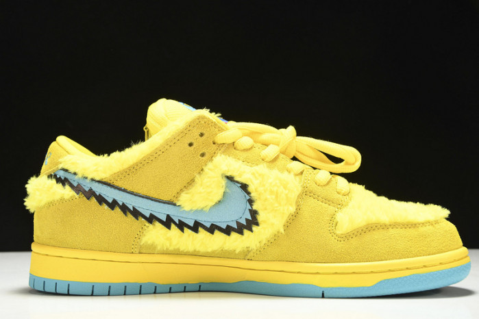 grateful dead x dunk low sb 