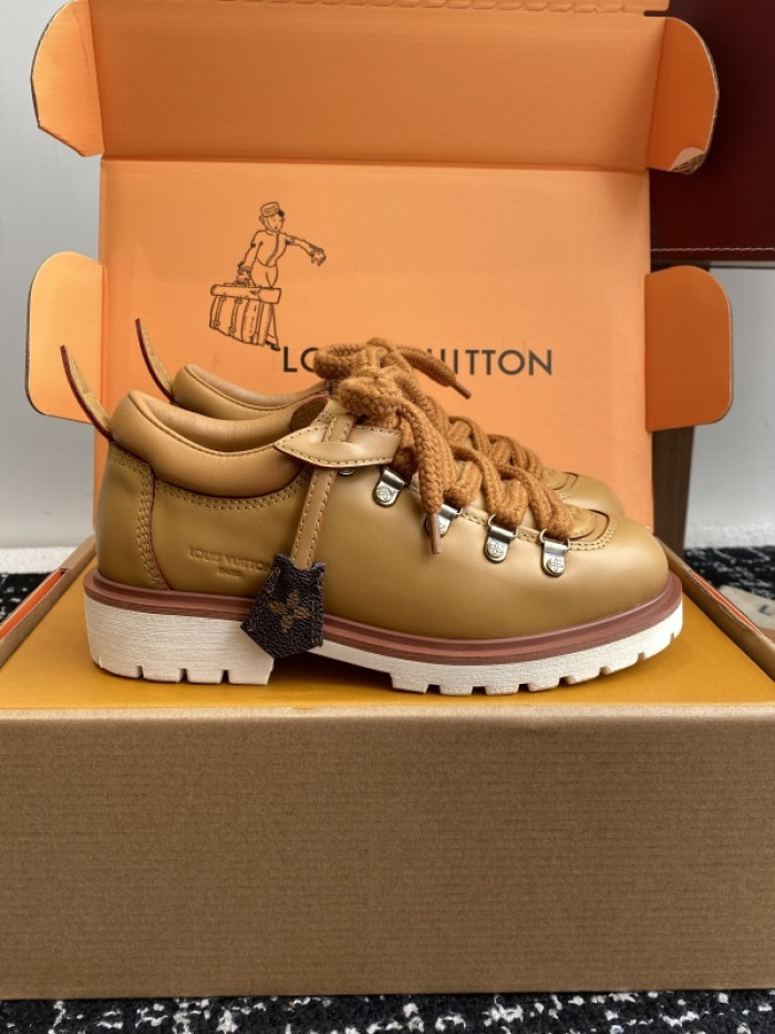 LOVT SNEAKER lv-413