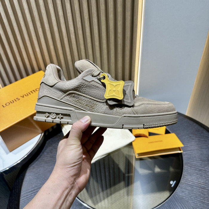 LOVT SNEAKER lv-307