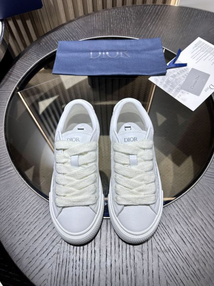 DR B33 LOW-TOP SNEAKERS DR-123