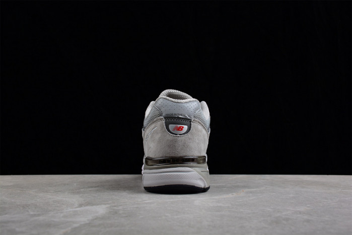 new Ba1an*e 990v4 version 4 grey m990gl4