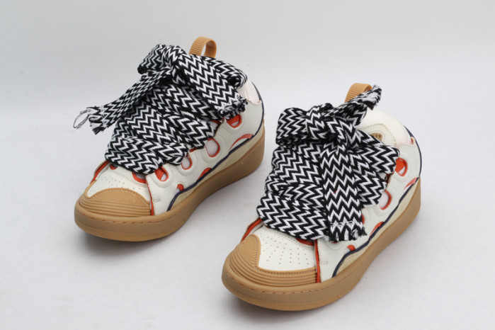 Lanu1n curb sneaker